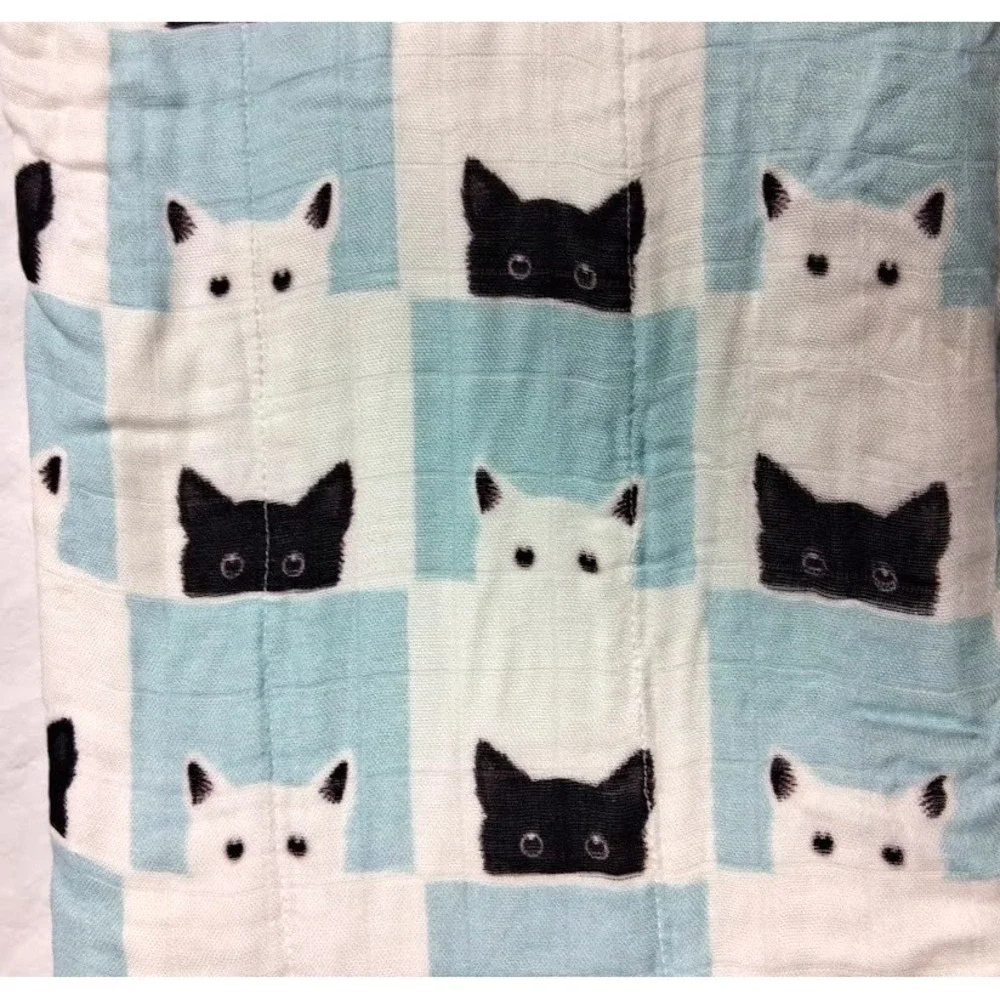 Baby Peek A Boo Cats Bamboo 4 Layer Blanket 47